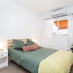 דירה Home2book Sea View With Terrace & Pool קנדלריה