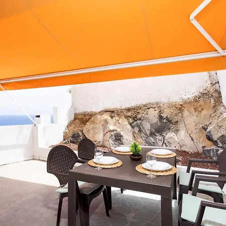 Apartman Home2book Sea View With Terrace & Pool