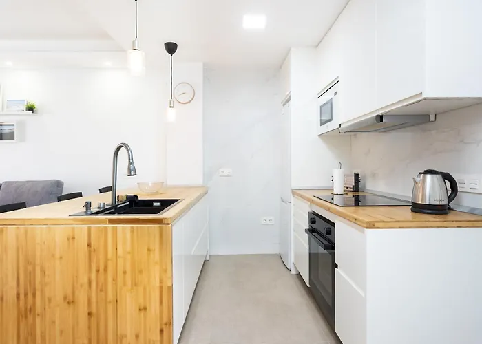 Διαμέρισμα Home2book Sea View With Terrace & Pool *