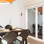 Home2book Sea View With Terrace & Pool Appartement